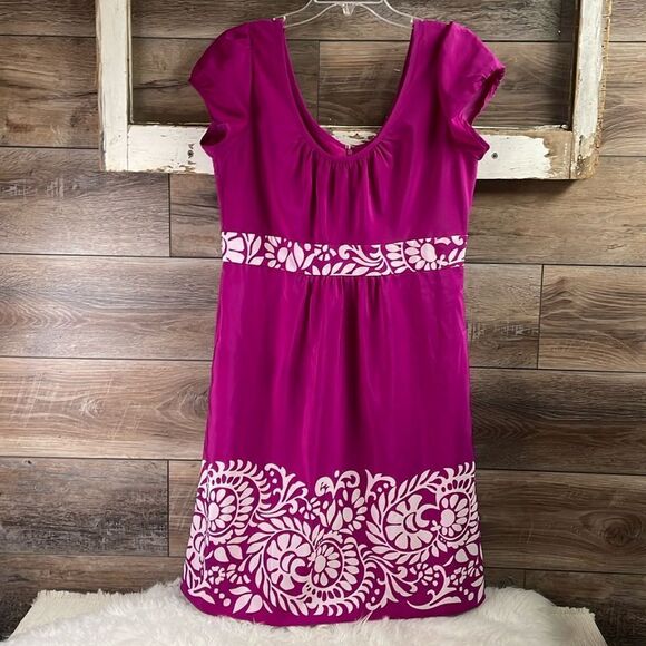 Banana Republic Ladies Fushia and White Scoop Neck Above Knee Dress Size 12 - Picture 2 of 11
